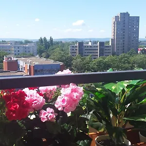 https://apartment-city-laatzen.hannover-hotel.net
